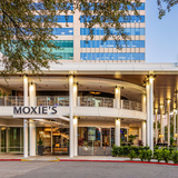 Cover image for Moxies - Houston