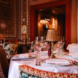 Cover image for Hispania Kensington