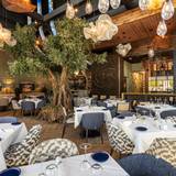 Cover image for Old Lisbon Restaurants - Aventura