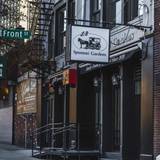 Cover image for L & B Spumoni Gardens-Dumbo