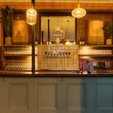 Cover image for Godet Bar