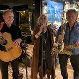 No Strings Attached, Acoustic Rock – June 6 Photo