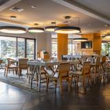 Cover image for Dewberry 1850 Restaurant and Lounge - Marriott at the University of Dayton