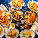 Cover image for Mr. Fish Chips and Chowder