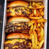 Ü30 Party: Smash Burger & Fries Photo