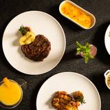 Restaurant Month Photo