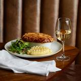 Waterfront Signature Snapper Pie foto
