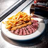 Cover image for Medium Rare - Philadelphia