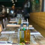 Cover image for Luben's Pizza