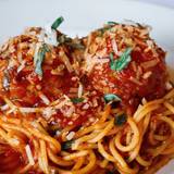 Cover image for Calderone Club - Downtown Milwaukee