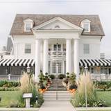 Cover image for Peter Shields Inn