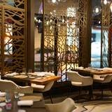 Cover image for Laurie Raphal