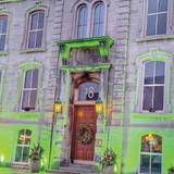 Cover image for Restaurant e18hteen