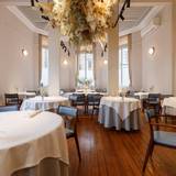 Cover image for The Clove Club