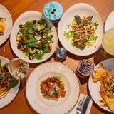 Cover image for Klassics