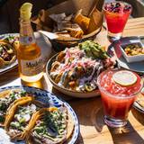 Cover image for Moe's Cantina River North