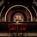 Cover image for The Alchemist Victoria