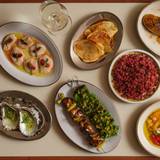 Cover image for Luna