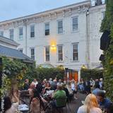 Cover image for Bistro 44