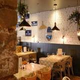 Cover image for La Petite Colline