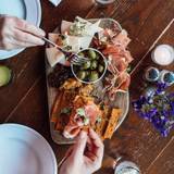 Cover image for Bar and Board