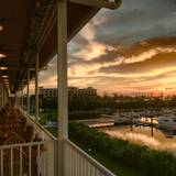 Cover image for Laishley Crab House