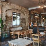 Cover image for Crown & Anchor