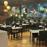 Cover image for Petrini's