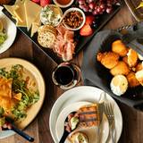 Cover image for Cast Iron