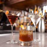 Cover image for The Hidden House