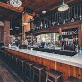 Cover image for Quinn's Pub