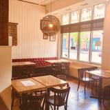 Cover image for Carino