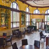 Cover image for Bank + Vine