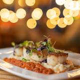 Cover image for Tuckers Tavern