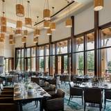 Cover image for JW Marriott San Antonio - 18 Oaks