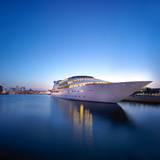 Cover image for Lands End Restaurant