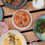 Cover image for Sloane's Corner