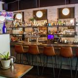 Cover image for Wine & Growl