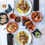 Cover image for LUSITANIA RESTAURANT