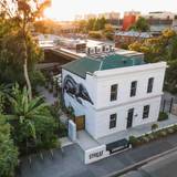 Cover image for STREAT Cromwell Caf