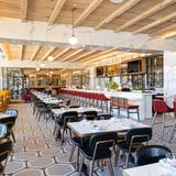 Cover image for Josephine