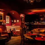 Cover image for Marianne's