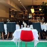 Cover image for Benny John's Bar and Grill