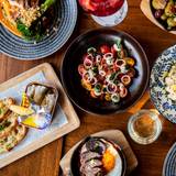 Cover image for Heno & Rey