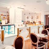 Cover image for LE PARISIEN BAKERY