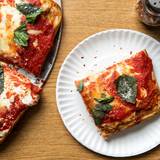 Cover image for Scarr's Pizza