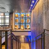 Cover image for Oishii Boston