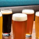 Happy Hour at BRU Foto