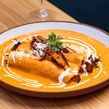 Cover image for Madre Cocina y Lounge