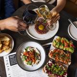 Enjoy 1/2 off bottles of wine all July long! Foto